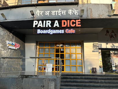 PAIR A DICE CAFE