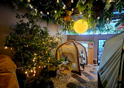 ME Cafe & Games - Orchard