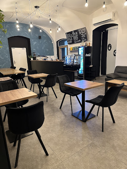 Board Game Cafes in 150 00 Praha 5-Smíchov