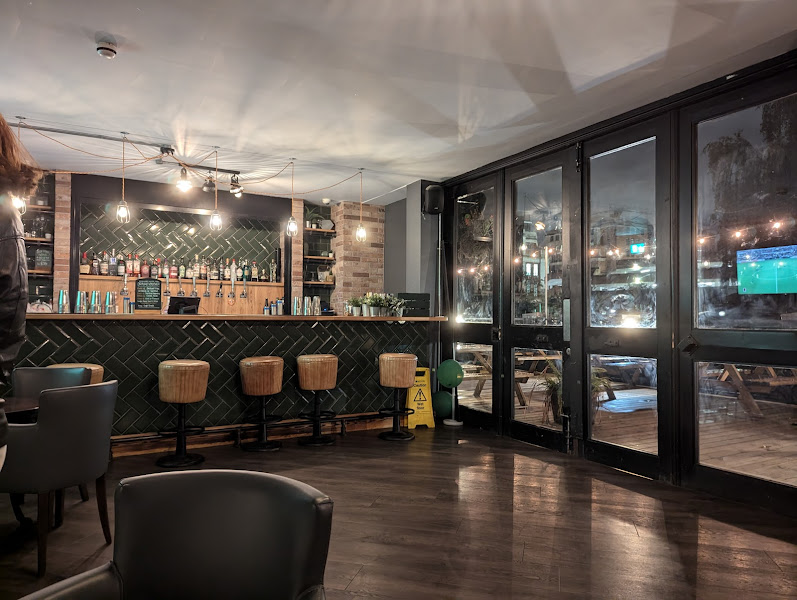 Photo of Parkside Tavern