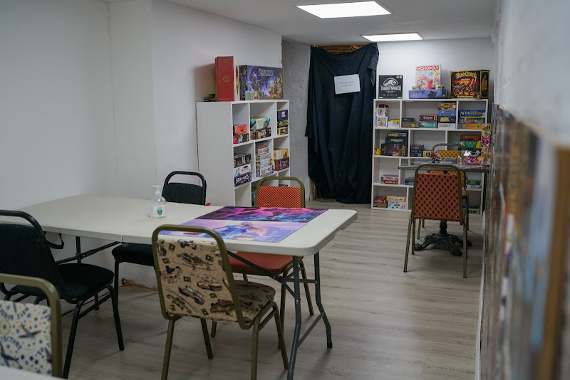 Photo of Mox in the Hole